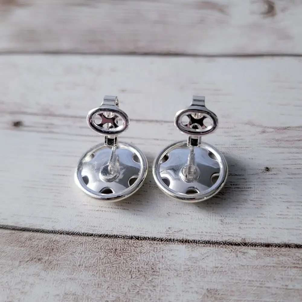 Vintage clip earrings
